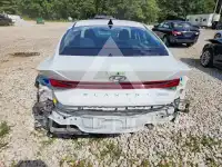 2021 Hyundai Elantra фото