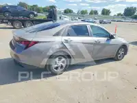 2021 Hyundai Elantra photo