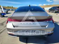 2021 Hyundai Elantra фото