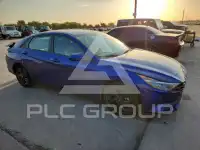 2021 Hyundai Elantra фото