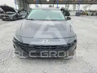 2021 Hyundai Elantra фото