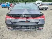 2021 Hyundai Elantra photo