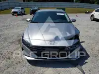 2021 Hyundai Elantra photo