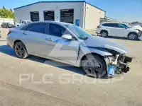 2021 Hyundai Elantra photo