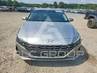 2021 Hyundai Elantra photo