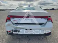2021 Hyundai Elantra фото