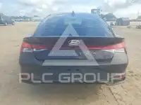 2021 Hyundai Elantra фото