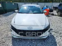 2021 Hyundai Elantra photo