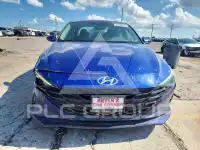2021 Hyundai Elantra photo