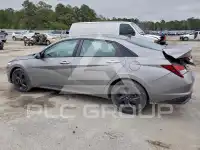 2021 Hyundai Elantra photo