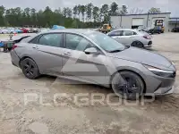 2021 Hyundai Elantra photo