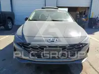 2021 Hyundai Elantra фото