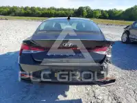 2021 Hyundai Elantra фото