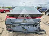 2021 Hyundai Elantra фото