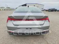 2021 Hyundai Elantra фото