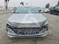 2021 Hyundai Elantra photo