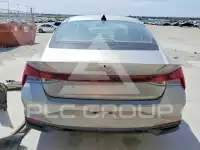 2021 Hyundai Elantra фото