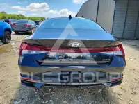2021 Hyundai Elantra фото