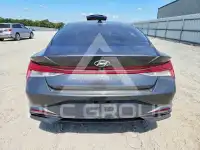 2021 Hyundai Elantra photo