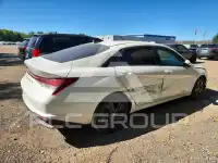 2021 Hyundai Elantra photo
