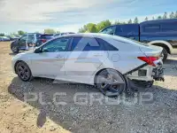 2021 Hyundai Elantra photo