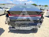 2021 Hyundai Elantra photo