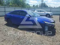 2021 Hyundai Elantra photo