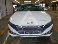 2021 Hyundai Elantra фото