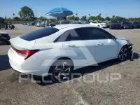 2021 Hyundai Elantra фото