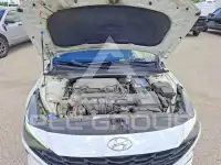 2021 Hyundai Elantra фото