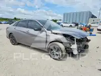 2021 Hyundai Elantra фото