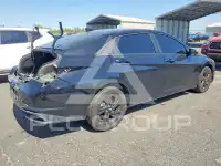 2021 Hyundai Elantra фото