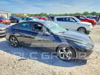 2021 Hyundai Elantra photo
