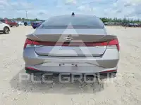 2021 Hyundai Elantra фото