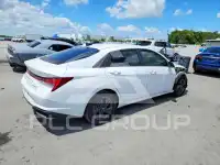 2021 Hyundai Elantra фото