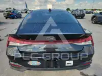 2021 Hyundai Elantra фото