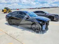 2021 Hyundai Elantra фото