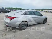 2021 Hyundai Elantra фото