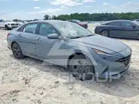 2021 Hyundai Elantra photo