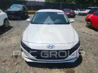 2021 Hyundai Elantra photo
