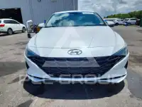 2021 Hyundai Elantra фото