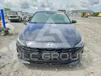 2021 Hyundai Elantra фото
