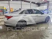 2021 Hyundai Elantra фото