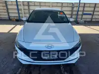 2021 Hyundai Elantra фото