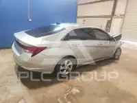 2021 Hyundai Elantra photo