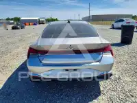 2021 Hyundai Elantra фото