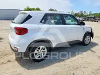 2021 Hyundai Venue photo