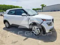 2021 Hyundai Venue photo