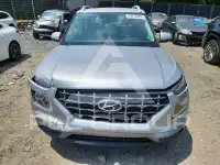 2021 Hyundai Venue фото