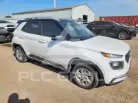 2021 Hyundai Venue фото